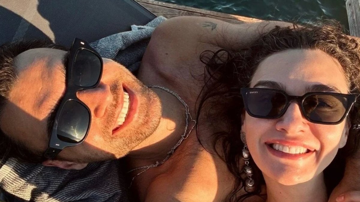 Birce Akalay ile Hakan Kurtaş’tan aşk kareleri