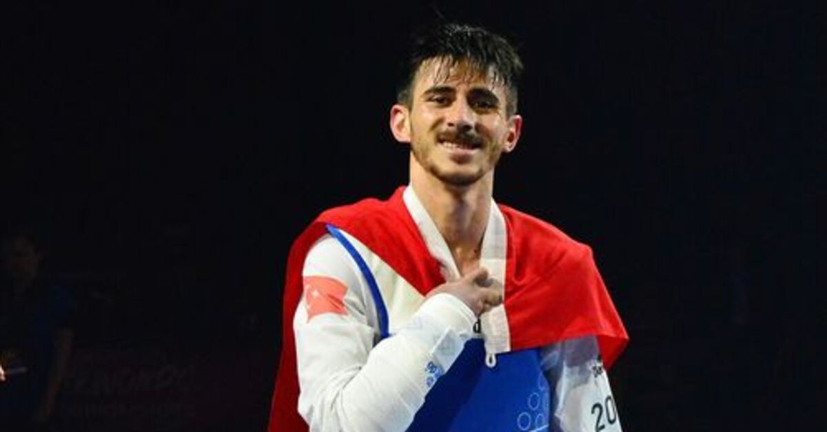 Mahmut Bozteke finale yükseldi