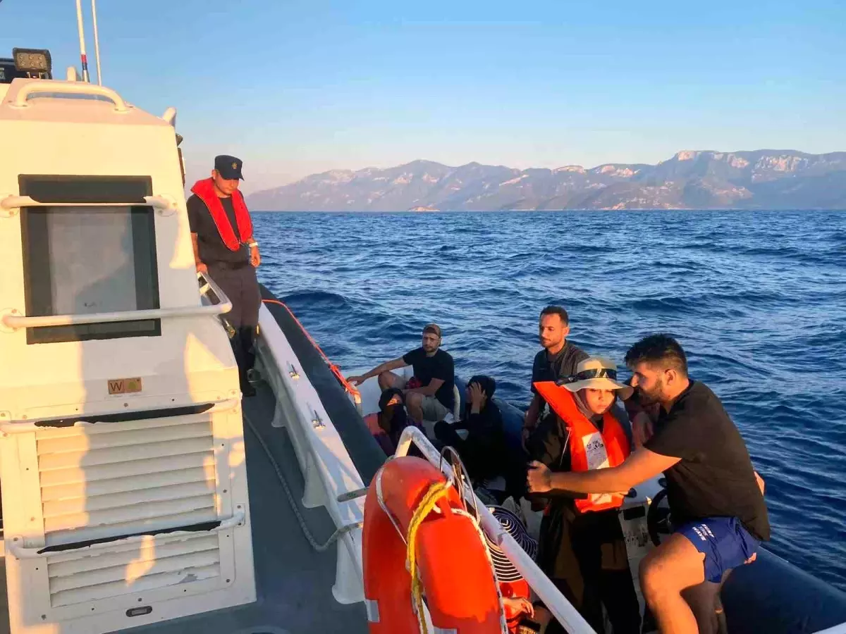Muğla’nın Datça ilçesinde 7 düzensiz göçmen kurtarıldı