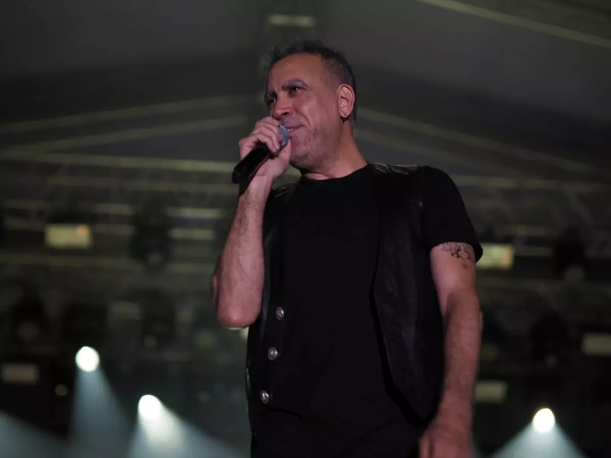 Haluk Levent Nazilli’de Konser Verdi