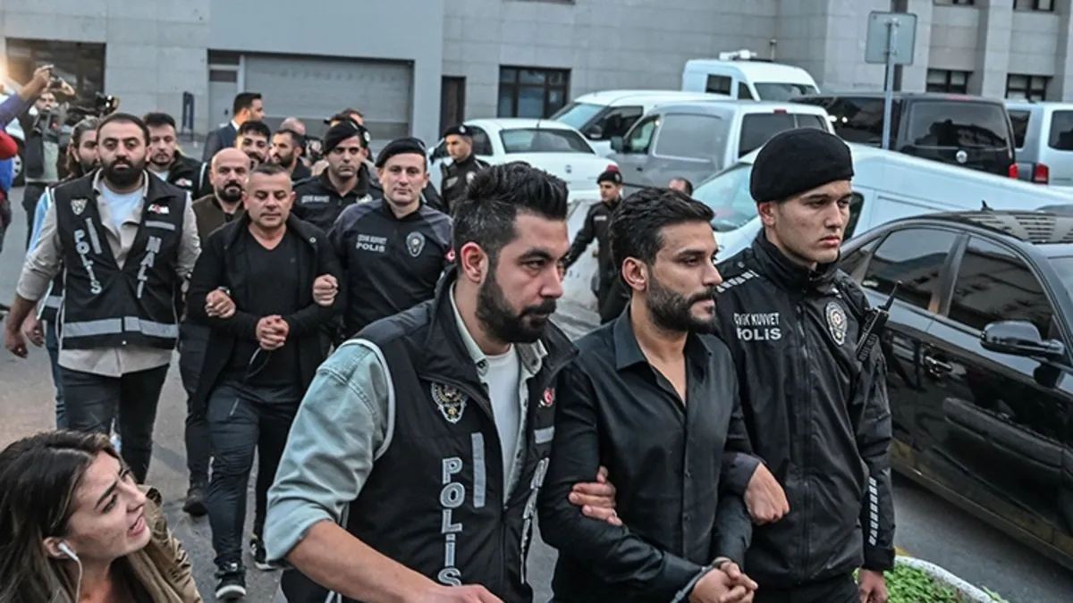 Polatlar davası başladı! Dilan ve Engin Polat hakim karşısında