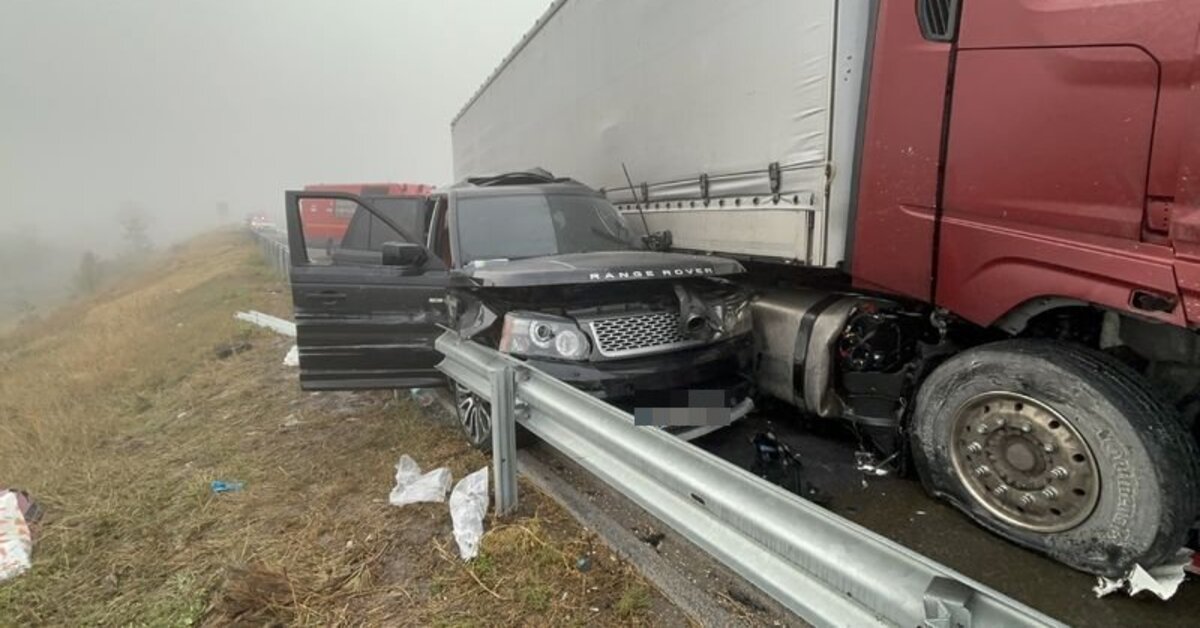 Sisten görmedi, lüks cip metrelerce sürüklendi!