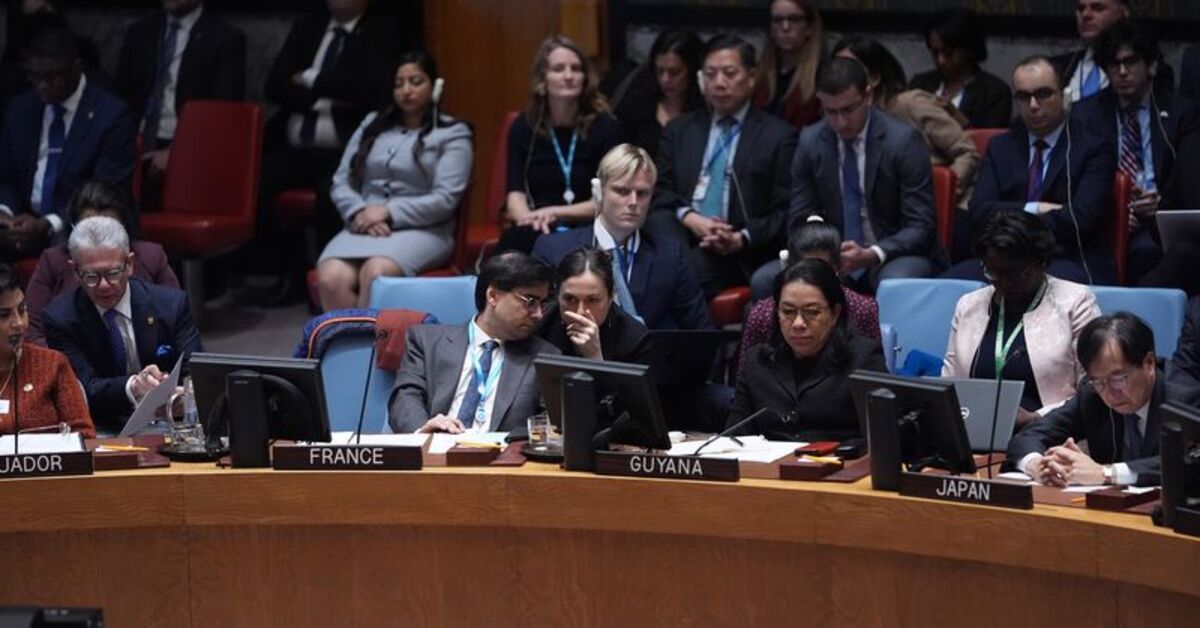 Birleşmiş Milletler İsrail’in yükümlülükleriyle ilgili UAD’ye danışma kararı aldı